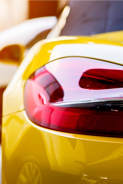 Waterborne basecoats with the best brightness and flop