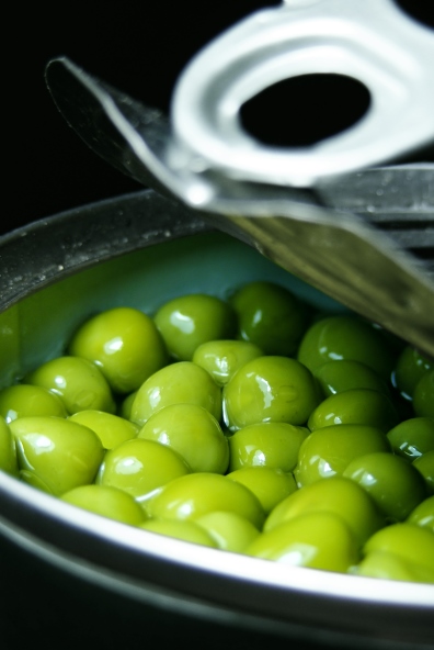 Phenolics for high performance metal packaging coatings