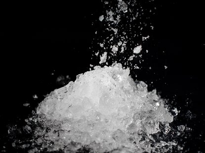 Poly-anhydride Hardener